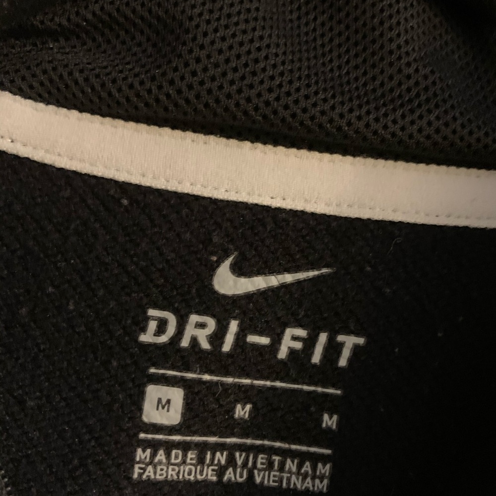 NIKE DRI FIT ZIP UP | SIZE M